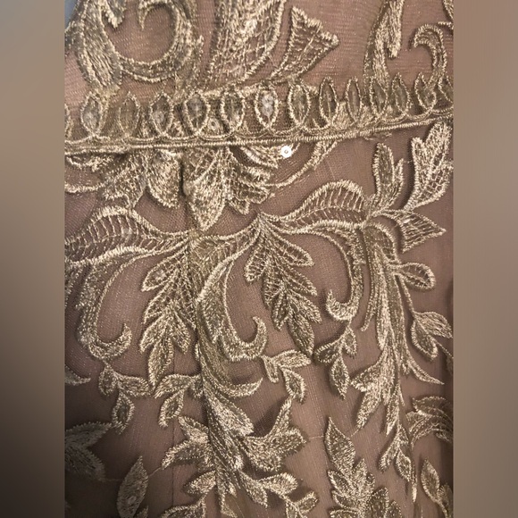 JJ’s House Taupe A-line V-Neck Floor-Length Dress - Picture 6 of 8